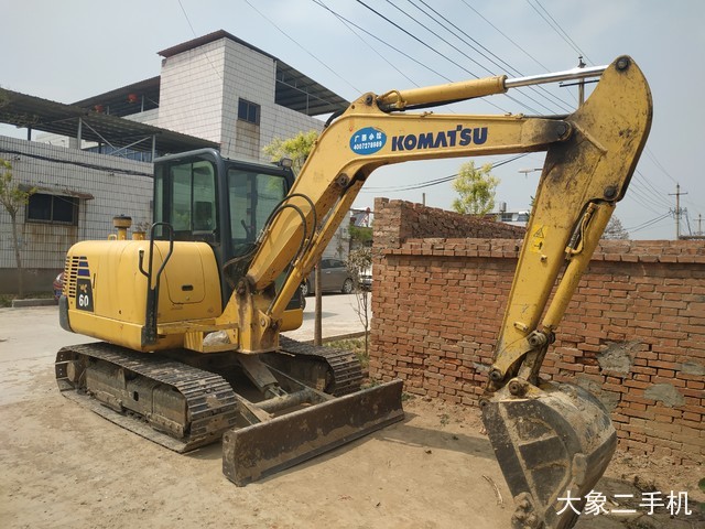 小松 PC56-7 挖掘机