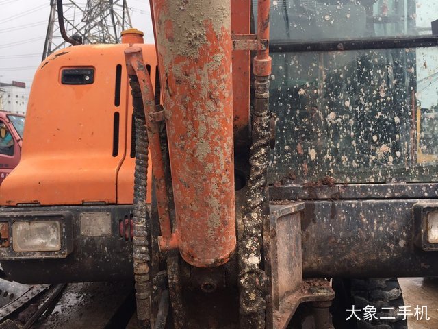 斗山 DX60W 挖掘机