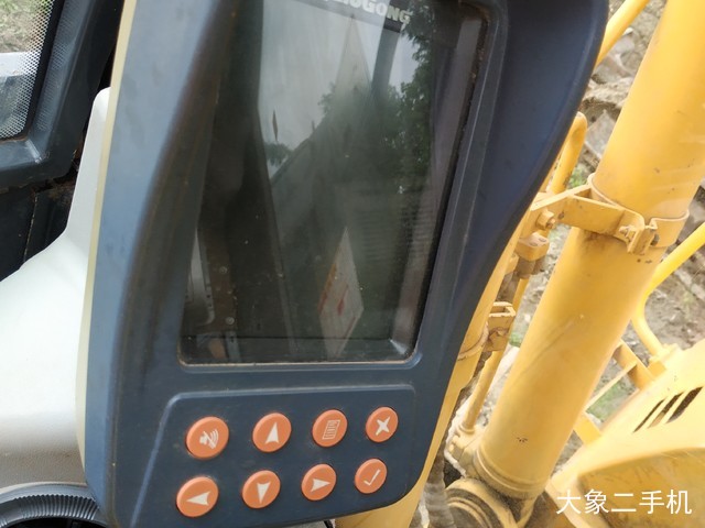 柳工 CLG915D 挖掘机