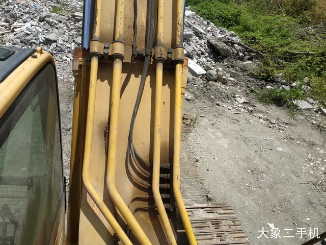 小松 PC240LC-8 挖掘机