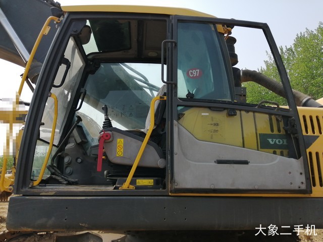 沃尔沃 EC480DL 挖掘机