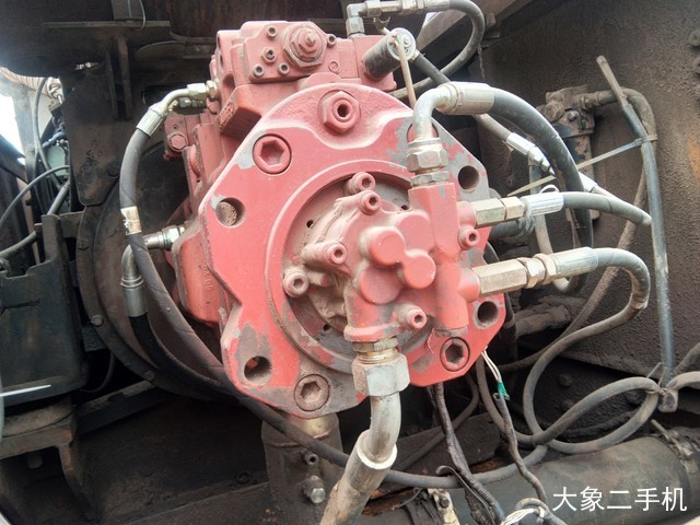 雷沃重工 FR370 挖掘机