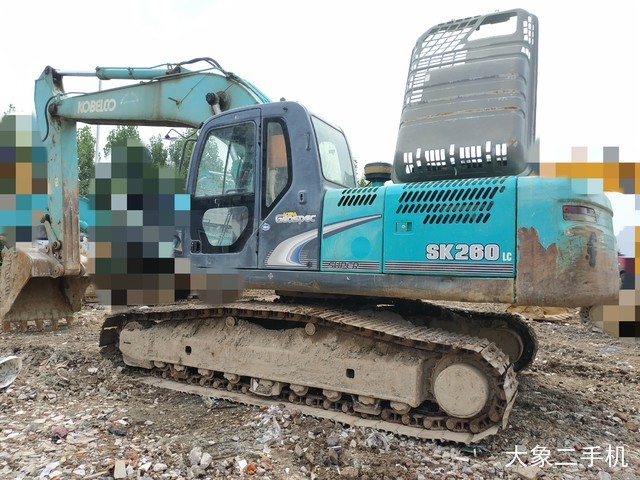 神钢 SK260LC-8 挖掘机