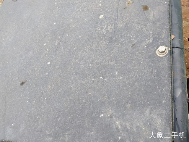 神钢 SK270D-8 挖掘机