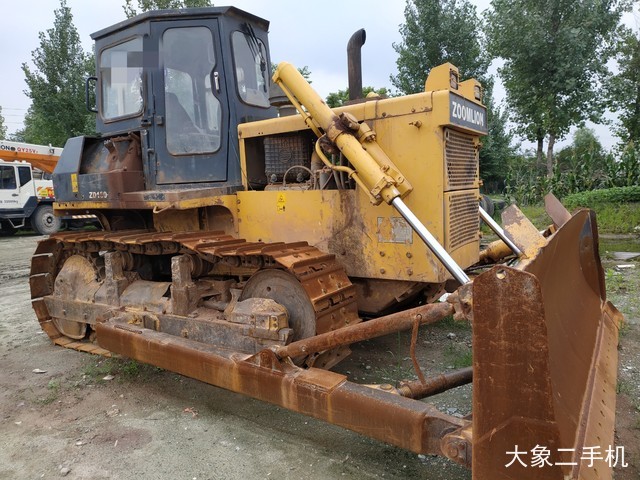 山推 SD16标准型 推土机