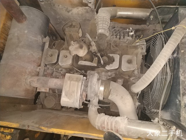 现代 R225LC-7 挖掘机