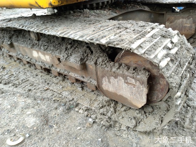 徐工 XE150D 挖掘机