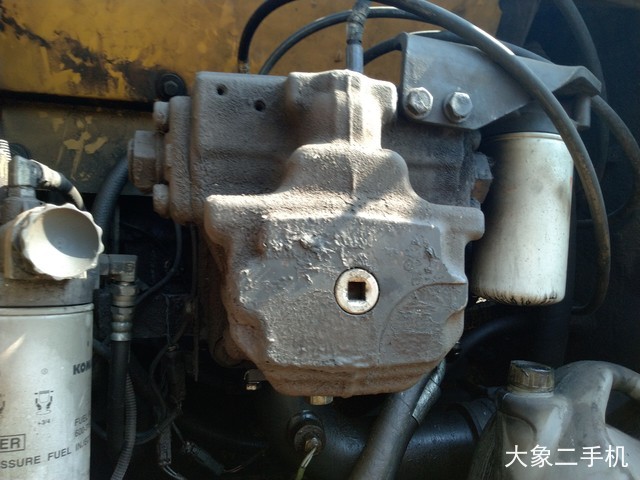 小松 PC240LC-8 挖掘机