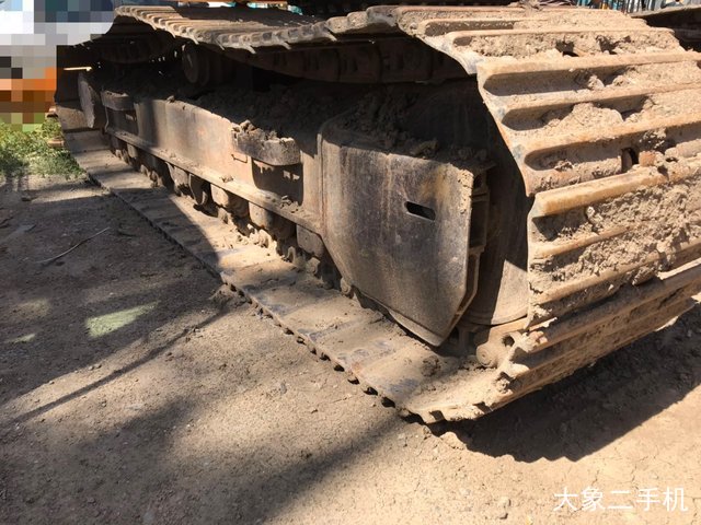 徐工 XE150D 挖掘机