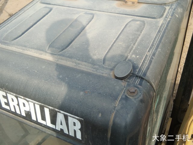 卡特彼勒 323DL 挖掘机