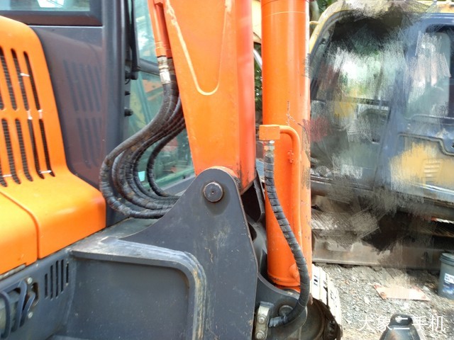 斗山 DX60 挖掘机