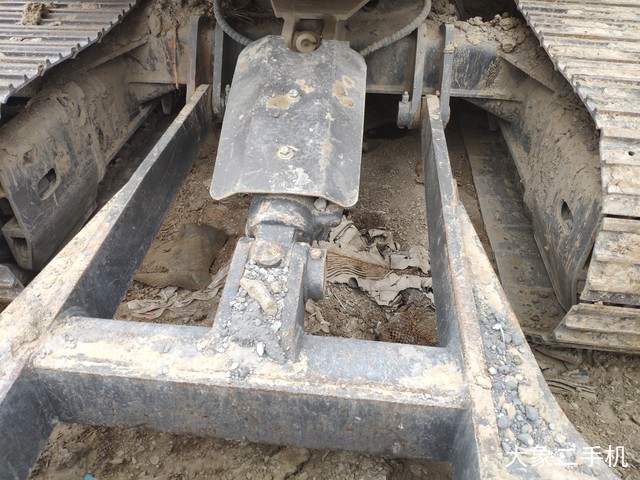 雷沃重工 FR60E 挖掘机