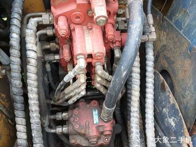 柳工 CLG908D 挖掘机