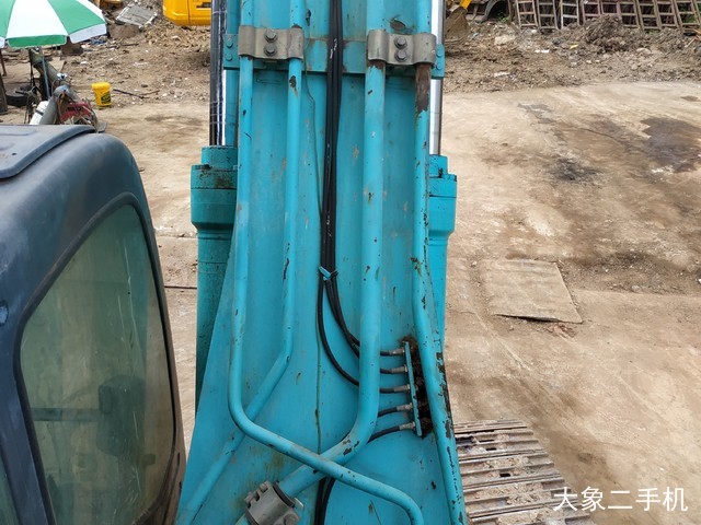 神钢 SK260LC-8 挖掘机