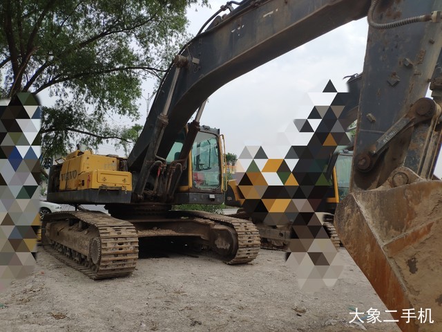 沃尔沃 EC360BLC 挖掘机