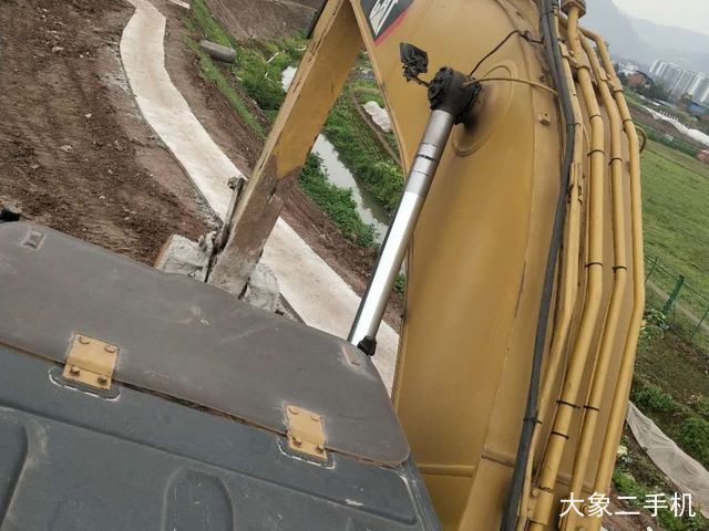 卡特彼勒 320D液压 挖掘机