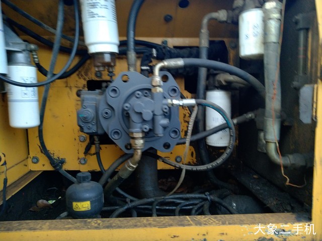 沃尔沃 EC210BLC 挖掘机