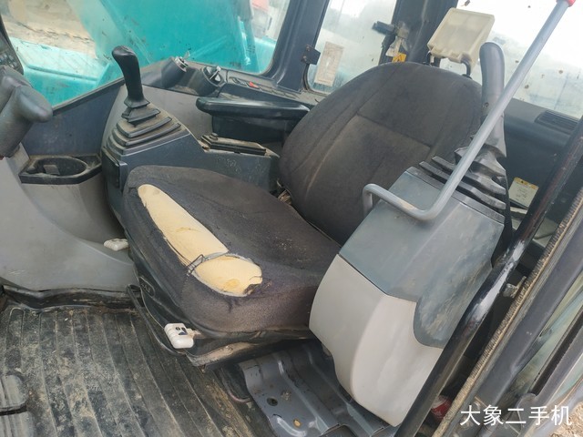 神钢 SK250LC-8 挖掘机