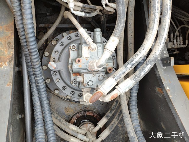 沃尔沃 EC290BLC 挖掘机