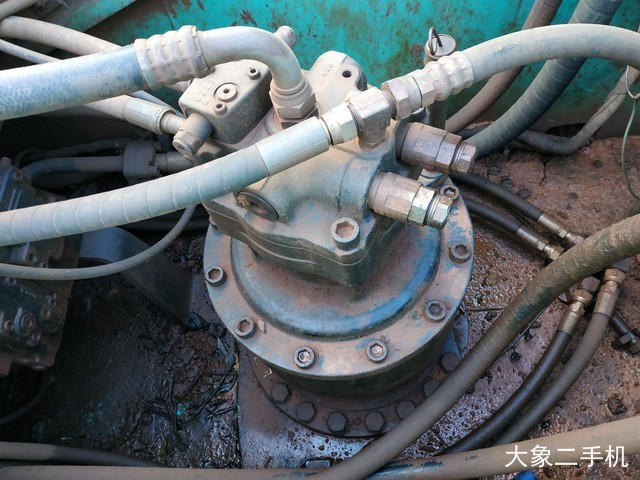 神钢 SK350LC-8 挖掘机