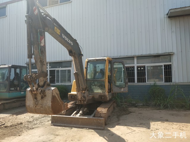 沃尔沃 EC55B 挖掘机