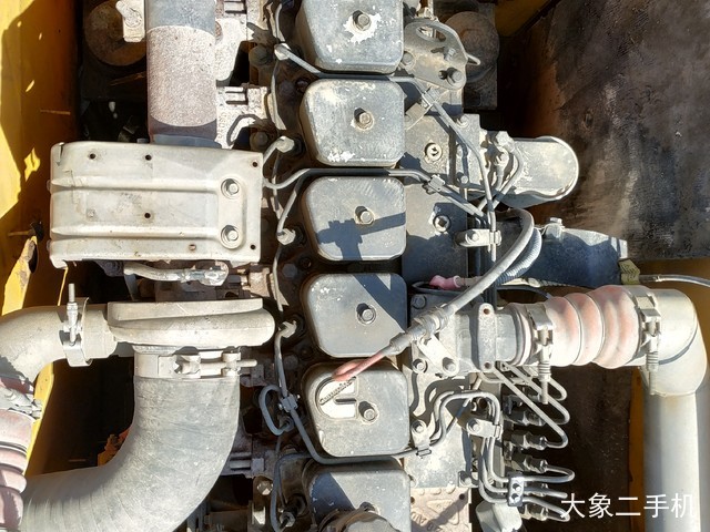 现代 R225LC-7 挖掘机