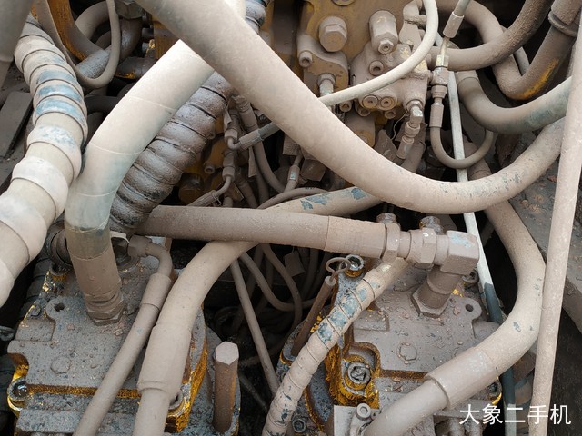 现代 R455LC-7 挖掘机