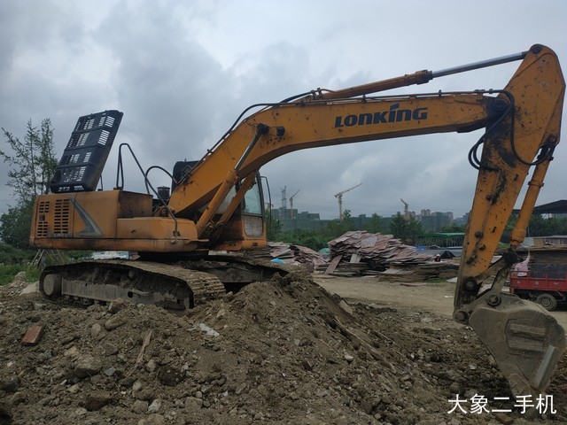 龙工 LG6235 挖掘机