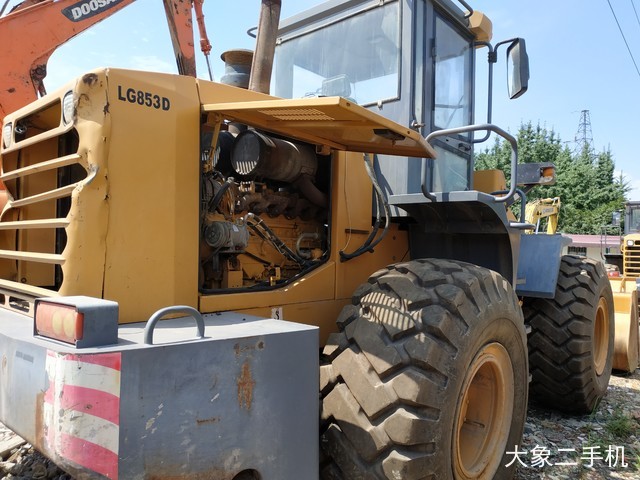 龙工 LG853D 装载机