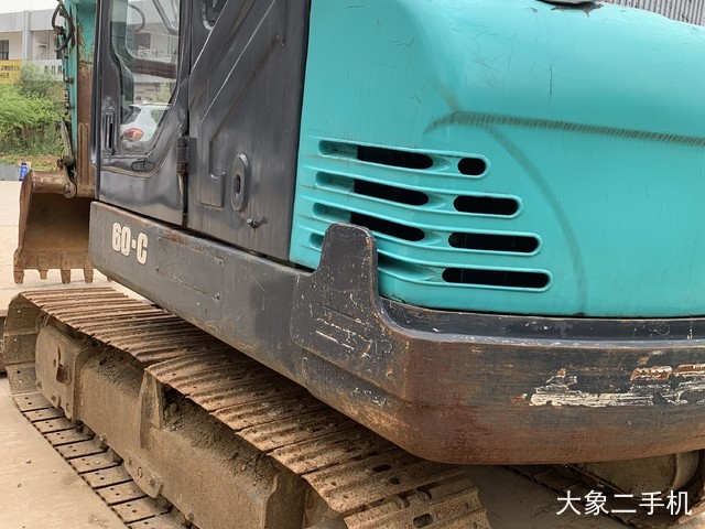 神钢 SK60-C 挖掘机