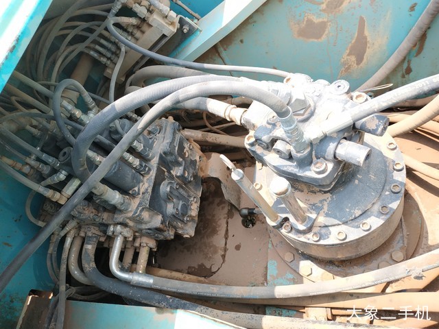 神钢 SK260LC-8 挖掘机