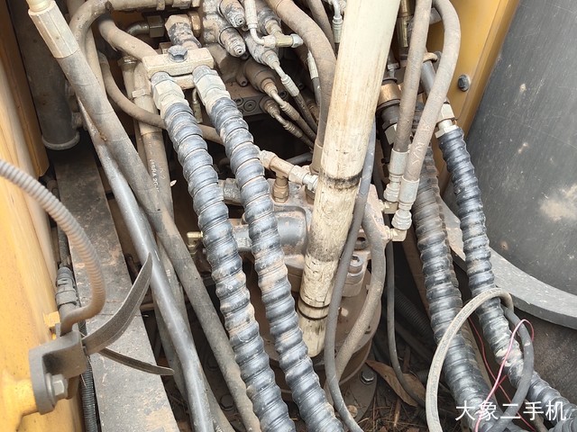 沃尔沃 EC140 挖掘机