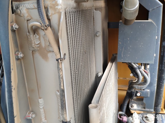 徐工 XE60D 挖掘机