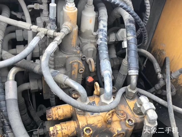 三一重工 SY135C-9 挖掘机