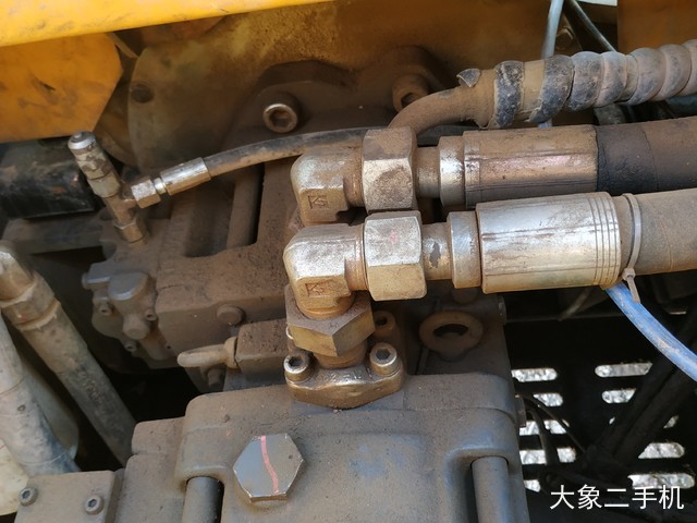 徐挖 230LC 挖掘机