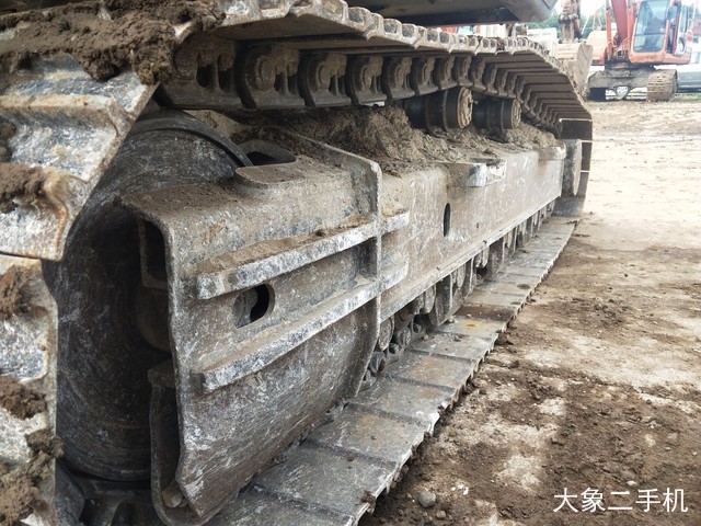 三一重工 SY245H 挖掘机