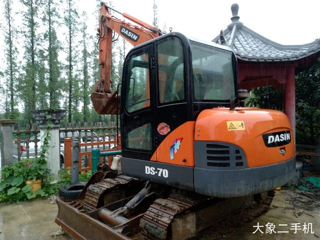 大信重工 DS60-7 挖掘机