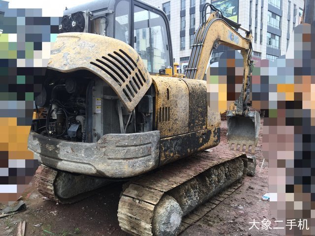 徐工 XE60 挖掘机