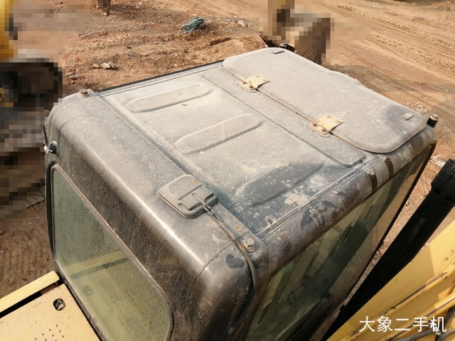 卡特彼勒 323DL 挖掘机