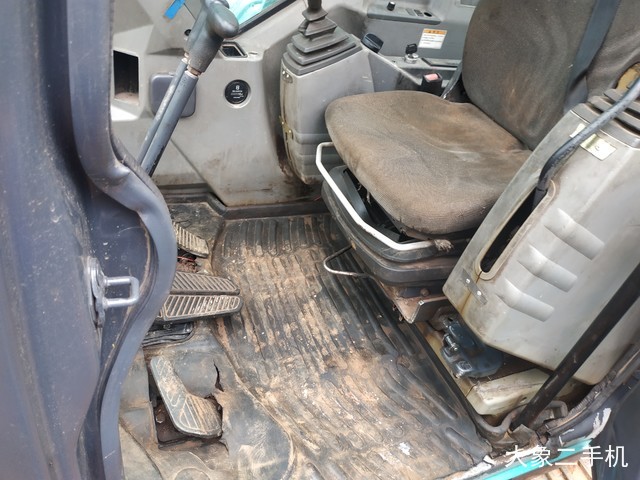 神钢 SK250-6E 挖掘机