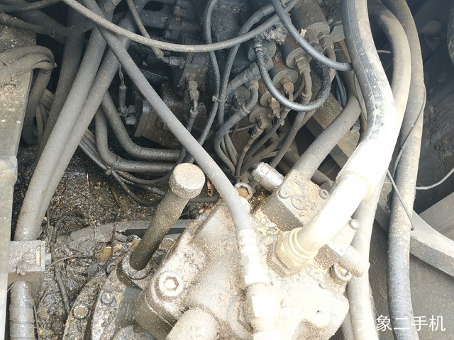 住友 SH240-5 挖掘机