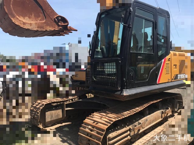 三一重工 SY155C 挖掘机