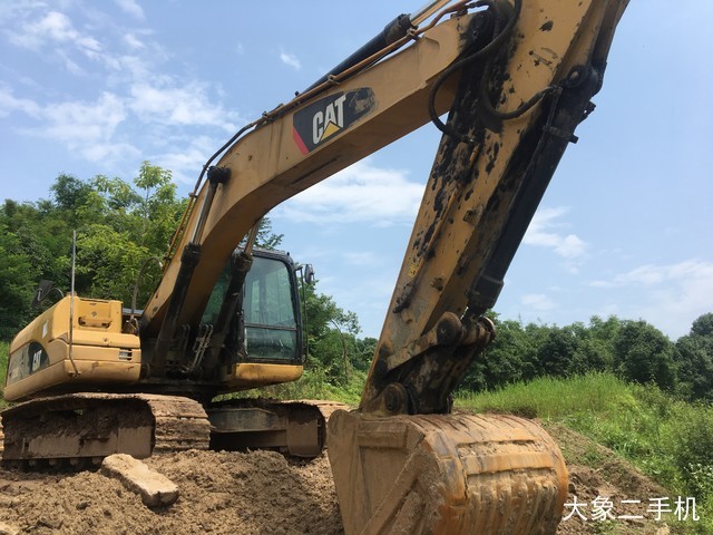 卡特彼勒 324D 挖掘机