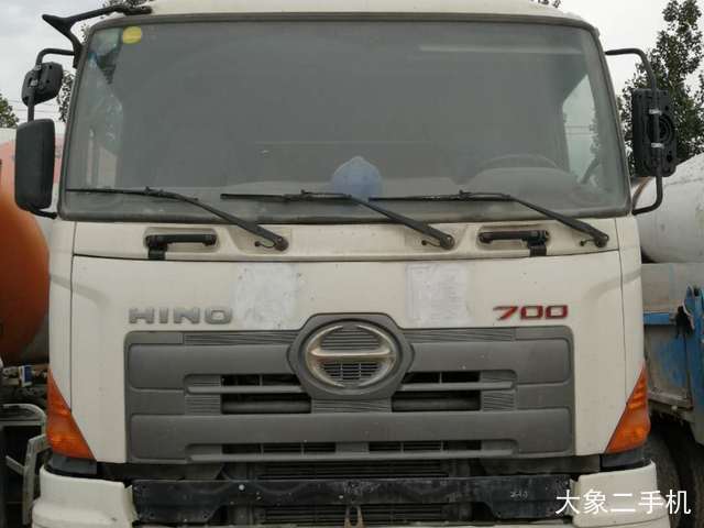 中联重科 ZLJ5256GJBGH日野 搅拌运输车