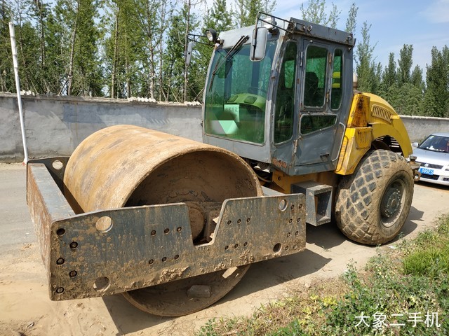 洛阳路通 LT220B双振幅 压路机