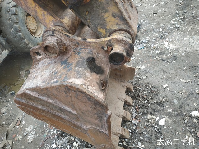 现代 R80-7 挖掘机