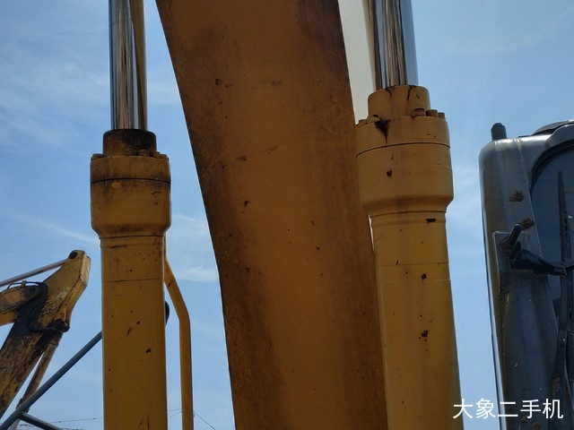 住友 SH210-5 挖掘机