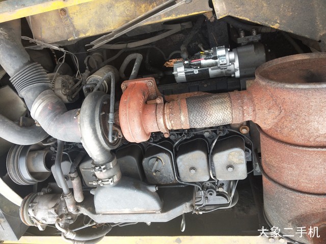 三一重工 SY215C-8 挖掘机