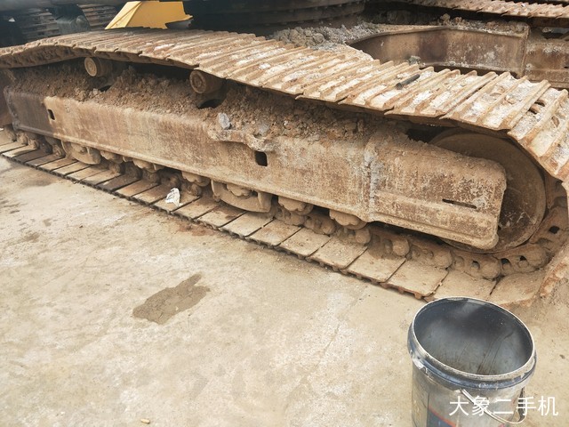 神钢 SK260LC-8 挖掘机