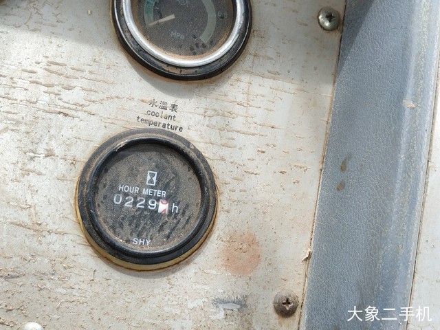 龙工 LG520B机械驱动 压路机